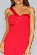Load image into Gallery viewer, ONE SHOULDER ASYMMETRIC HEM BODYCON DRESS
