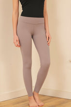 Load image into Gallery viewer, Brushed Nylon High Rise Legging
