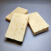 Load image into Gallery viewer, Standard Soap   Oatmeal, Milk &amp; Honey / Goatmilk