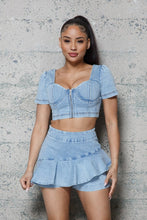 Load image into Gallery viewer, DENIM FRONT SIDE RUFFLE SHORTS