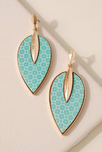 Load image into Gallery viewer, Leaf Shaped Wood Dangling Earrings