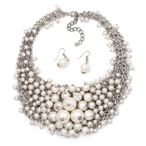 Collar Pearl Necklace
