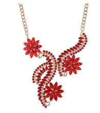 Load image into Gallery viewer, Rhinestone Flower Necklace
