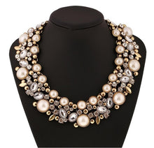 Load image into Gallery viewer, Crystal Big Pearl Necklace